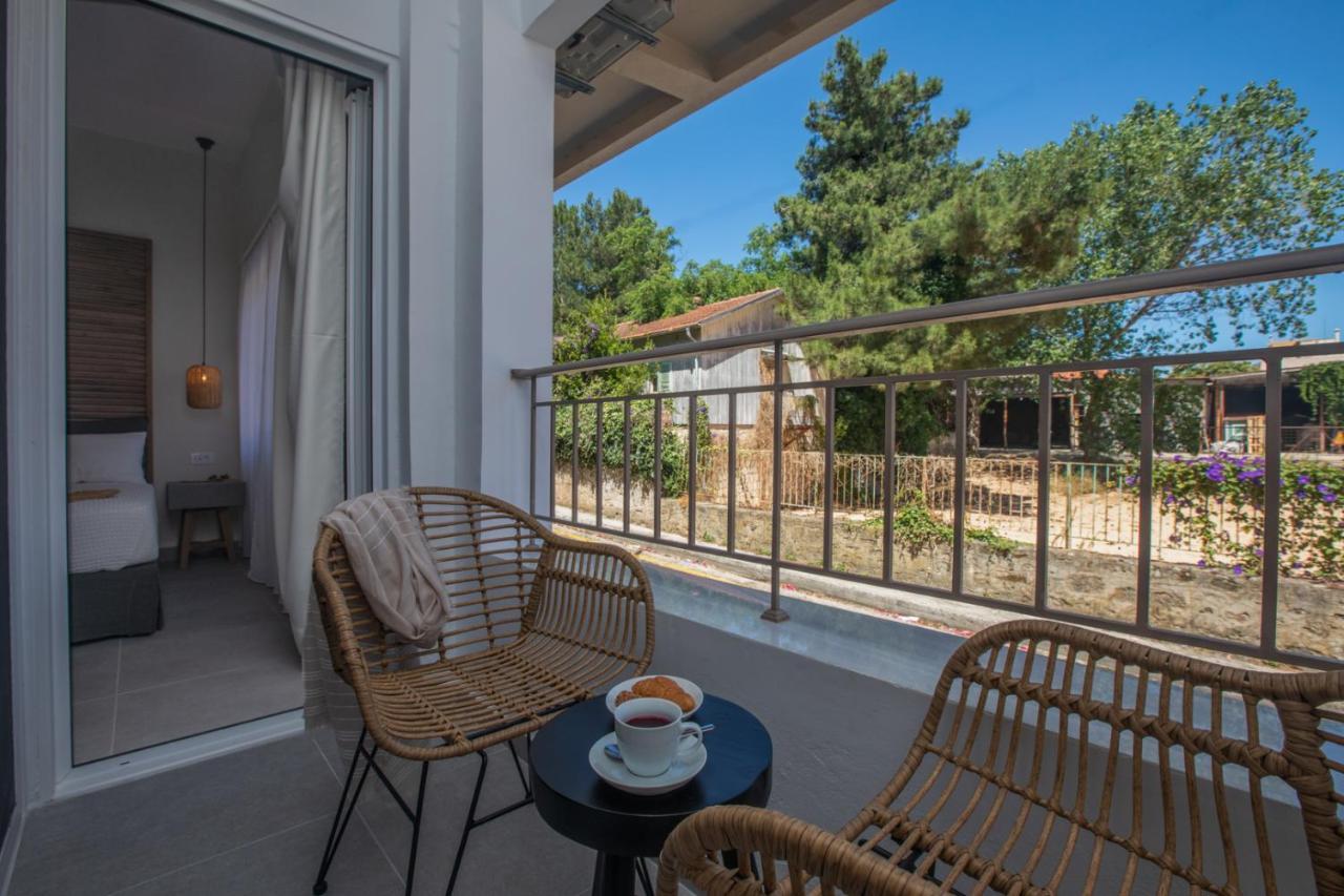 Anemelia Luxury Apartments Argostoli  Esterno foto