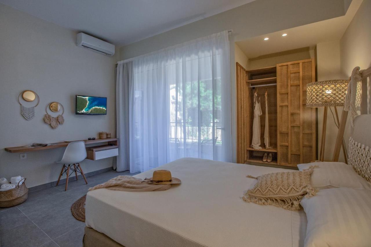 Anemelia Luxury Apartments Argostoli  Esterno foto