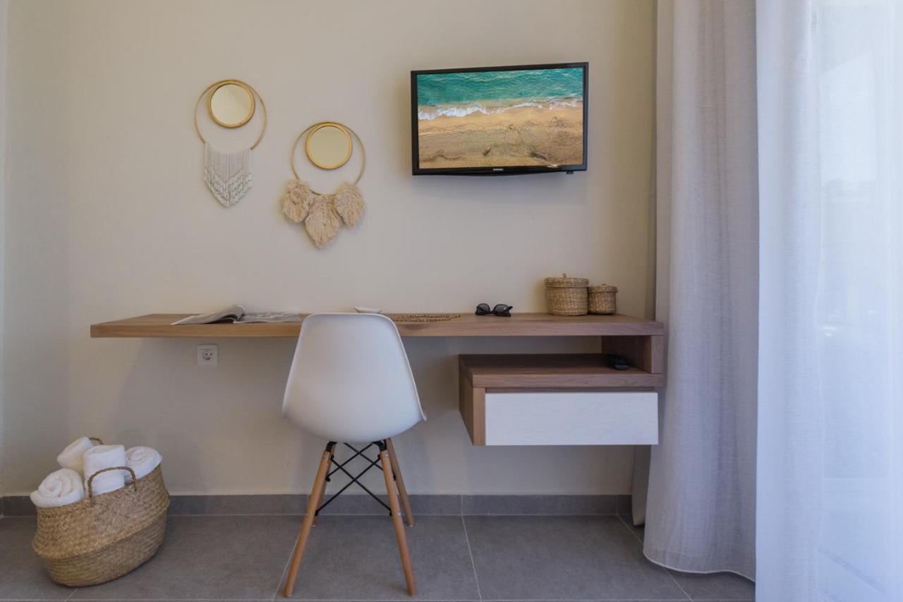 Anemelia Luxury Apartments Argostoli  Esterno foto